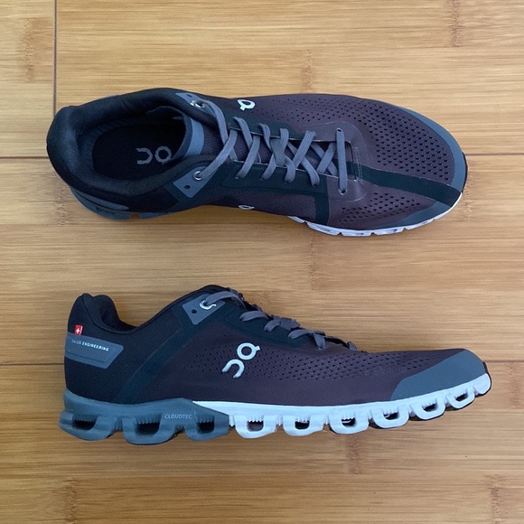 On Running Other - On Running Cloudflow Athletic Running Shoes Black Gray Men’s 11